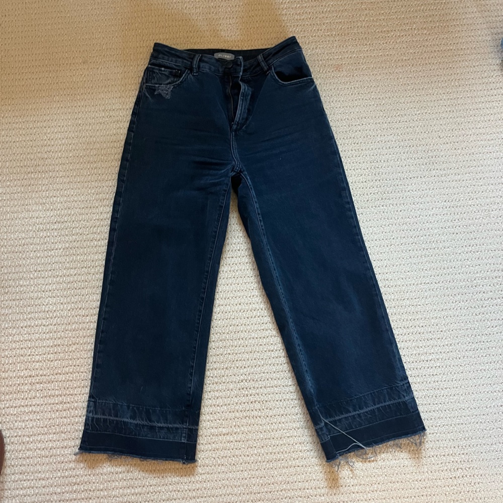 DL1961 dark wash wife leg jeans size 27